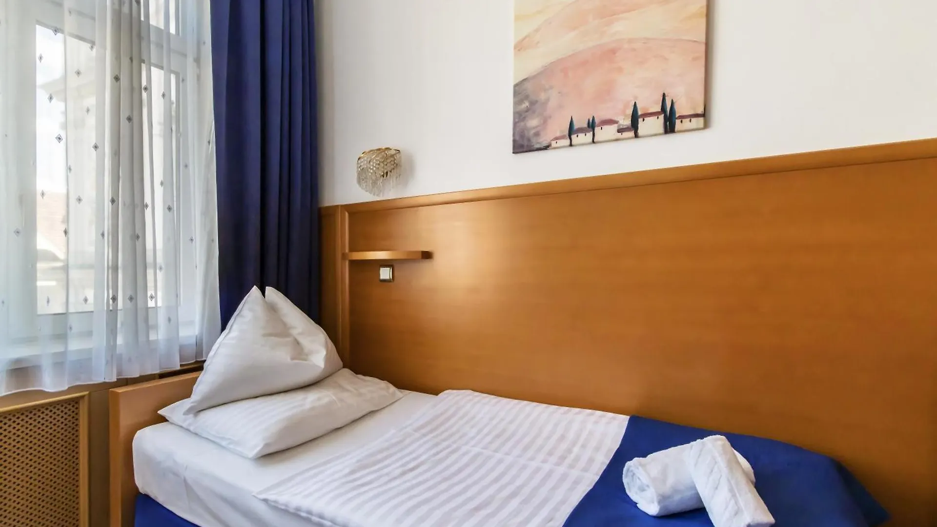 Hotel Corvinus Vienna - Newly Renovated