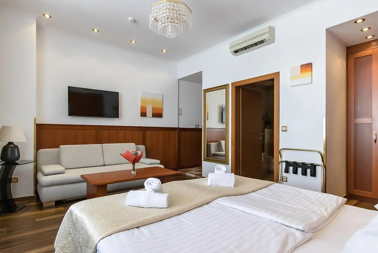 Hotel Corvinus Vienna - Newly Renovated