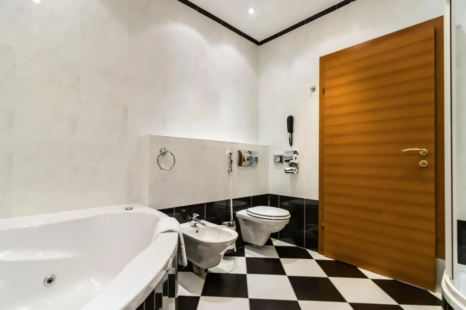 Hotel Corvinus Vienna - Newly Renovated