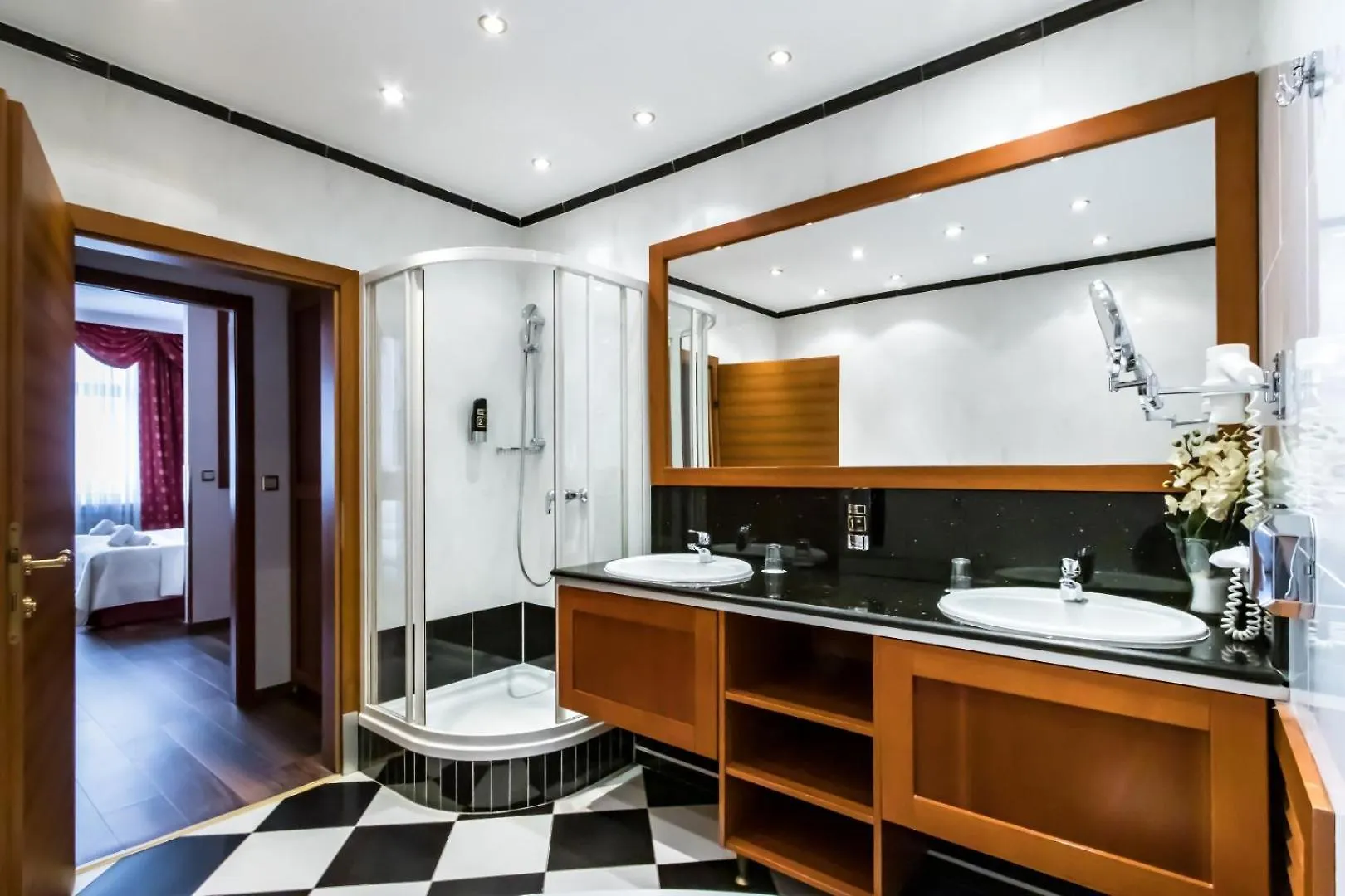 ****  Hotel Corvinus Vienna - Newly Renovated Austria